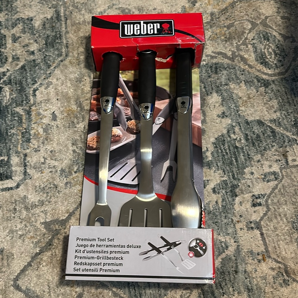 Weber Premium tool set